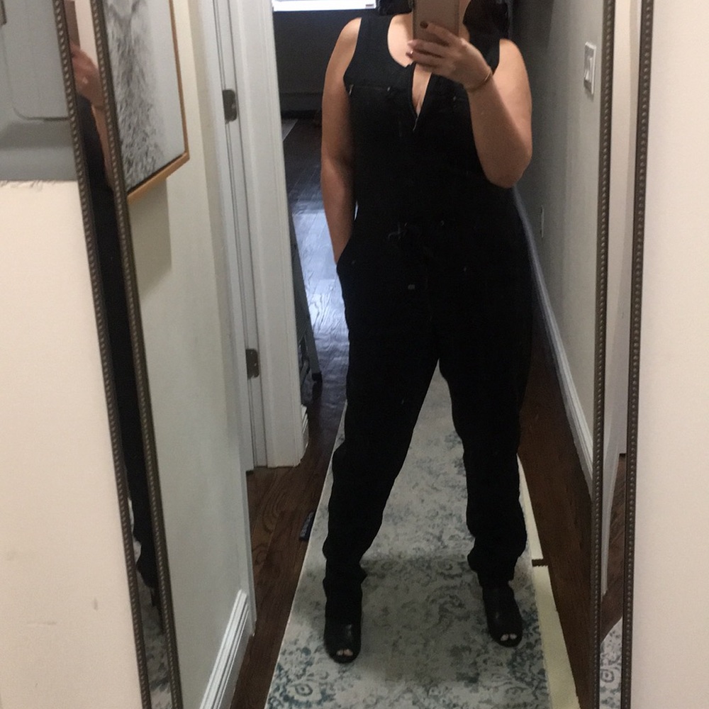 Kenneth Cole sleeveless zip jumpsuit